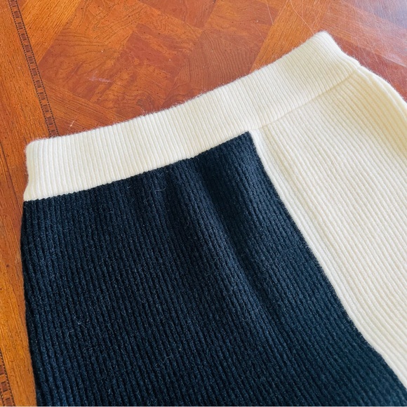 COMMENSE Miss Paris Stripe Two Piece Knit Skirt Set, Black White Size M - Picture 8 of 9